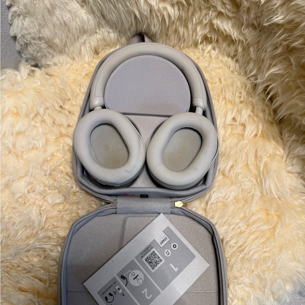 Sony Over-Ear Headphones - Light Gray